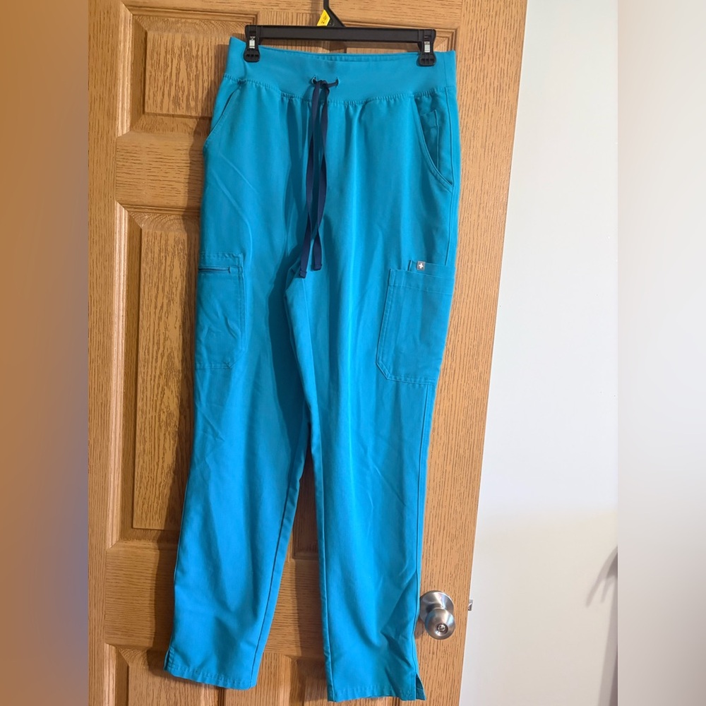 Teal Straight leg women's figs size medium tall